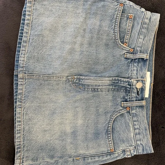 Demin forum skirt Aritzia - Picture 3 of 3